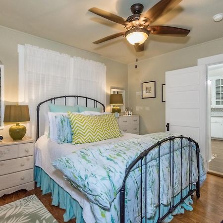 Agape Front Cottage 弗雷德里克斯堡 外观 照片